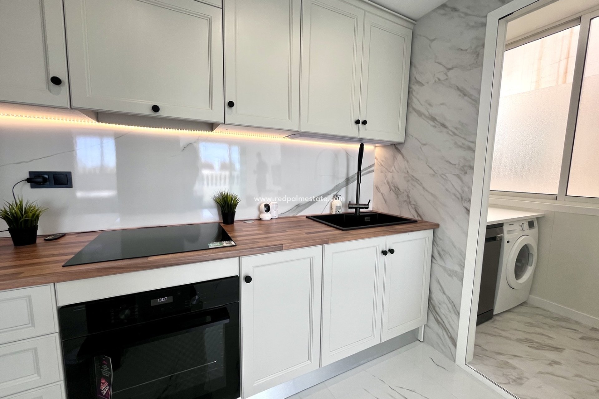 Resale - Apartments -
Orihuela Costa - Costa Blanca