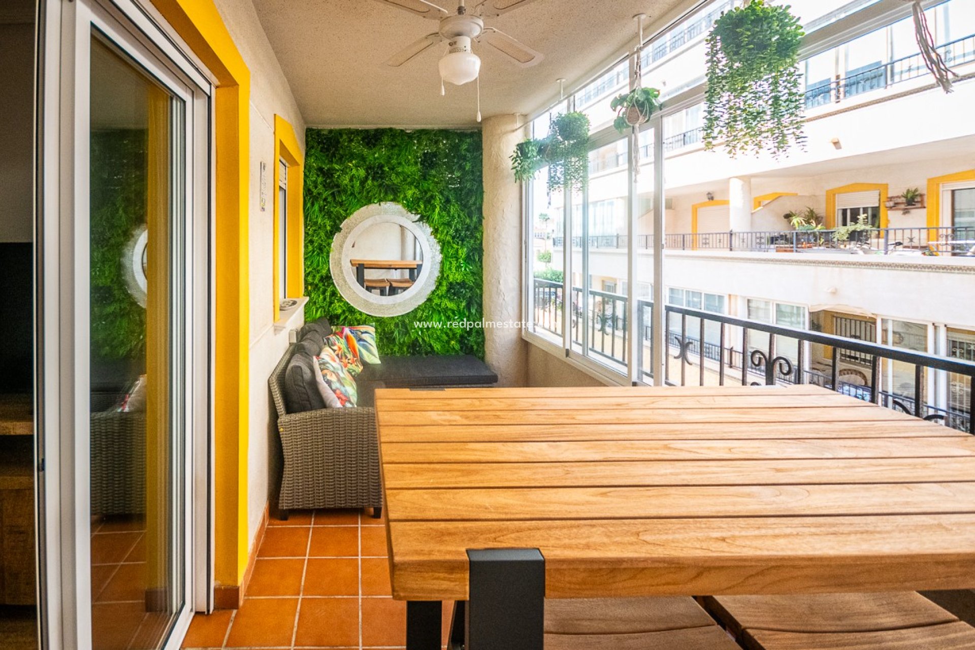 Resale - Apartments -
Orihuela Costa - Costa Blanca