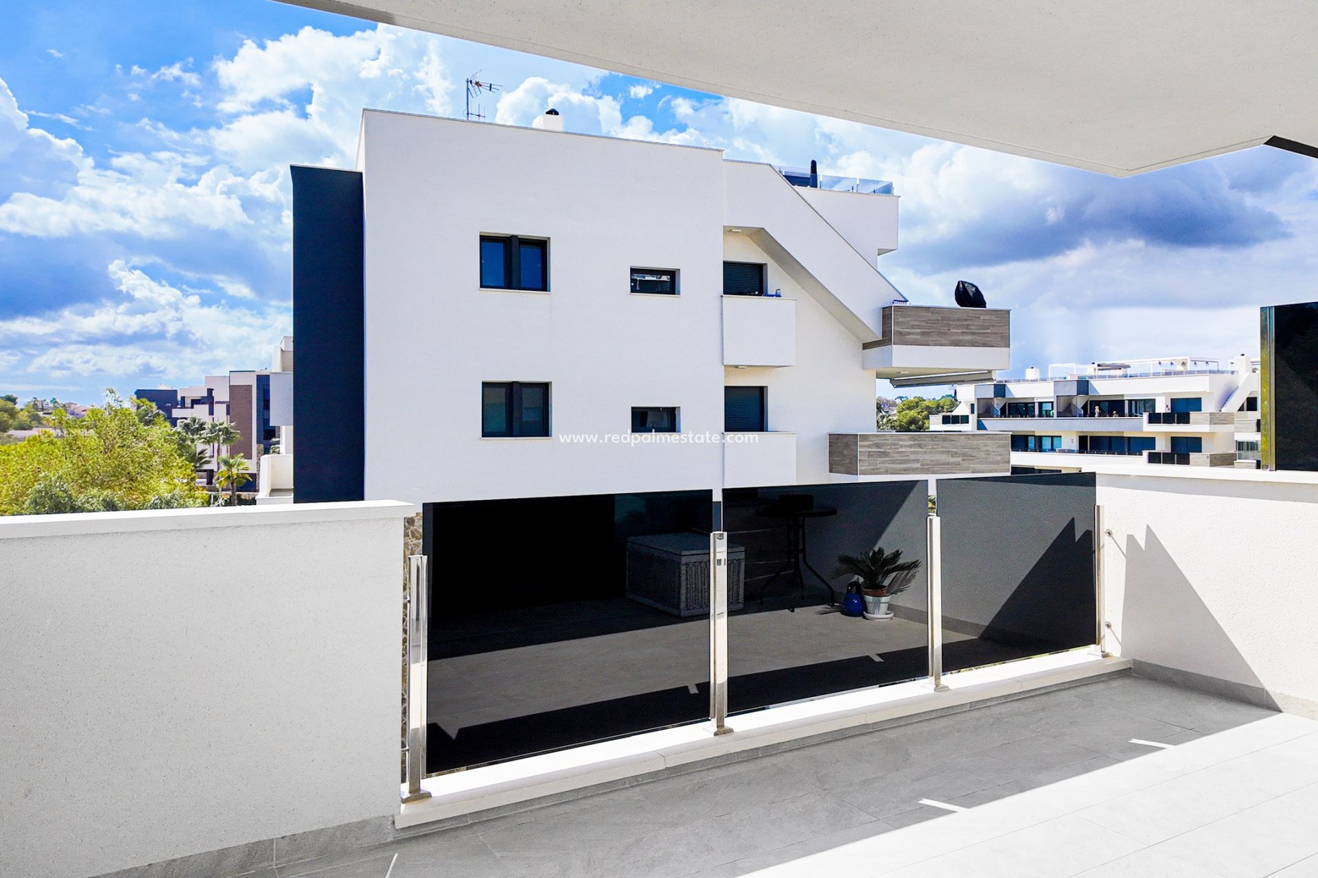 Resale - Apartments -
Orihuela Costa - Costa Blanca