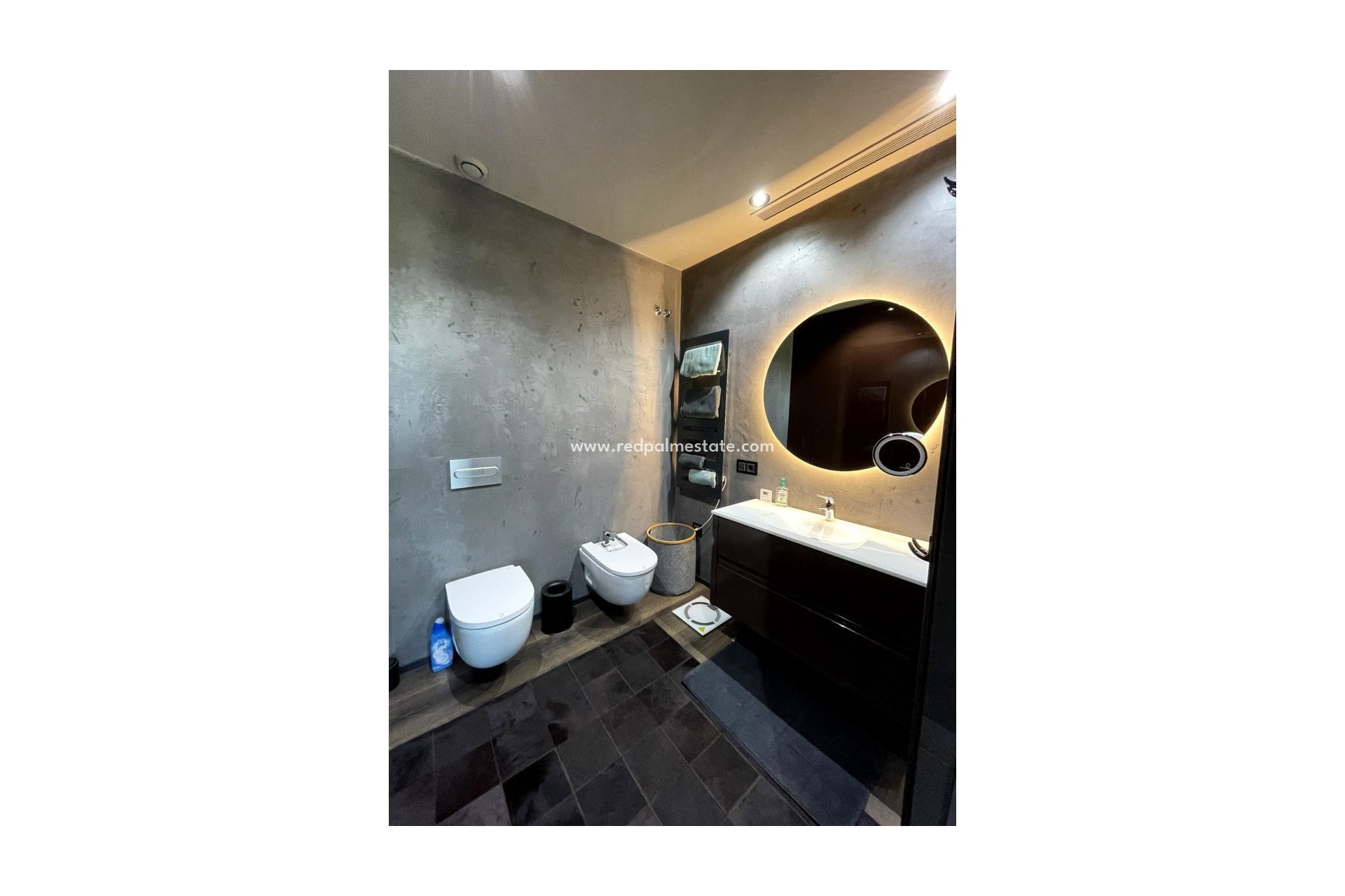 Resale - Apartments -
Orihuela Costa - Costa Blanca