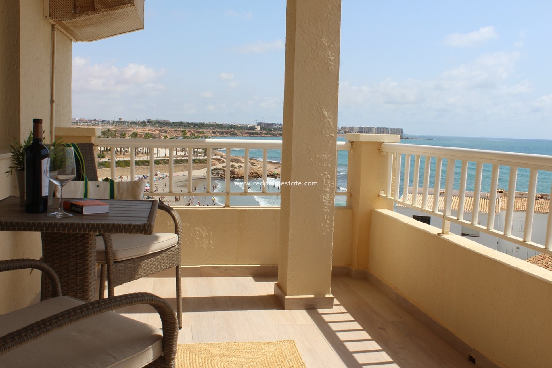 Resale - Apartments -
Orihuela Costa - Costa Blanca