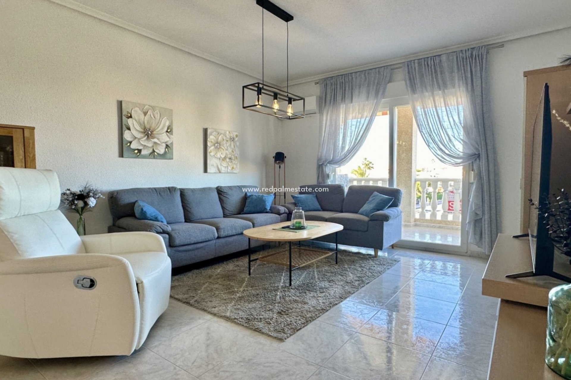 Resale - Apartments -
Orihuela Costa - Costa Blanca