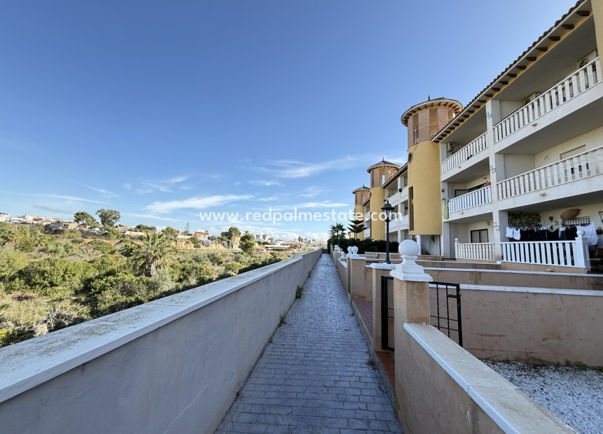 Resale - Apartments -
Orihuela Costa - Costa Blanca