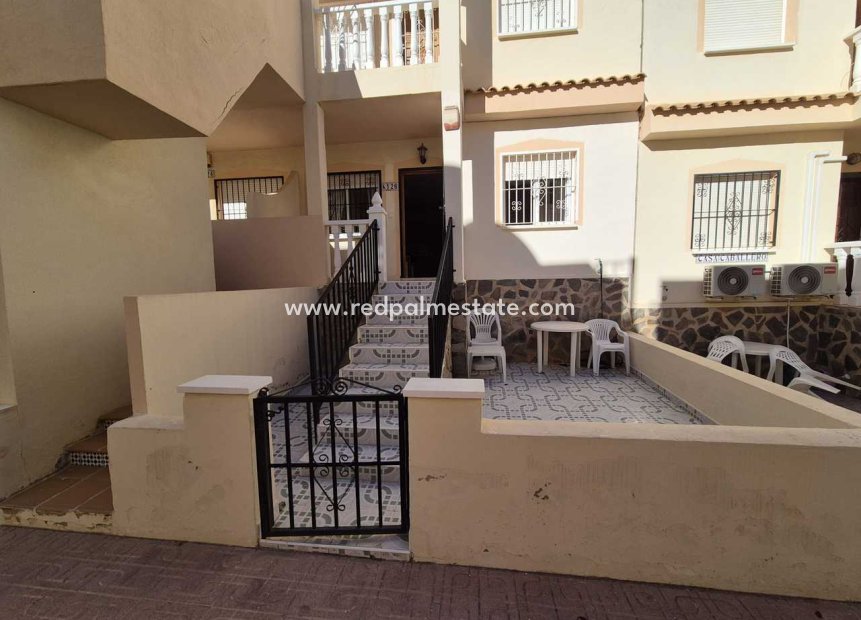 Resale - Apartments -
Orihuela Costa - Costa Blanca