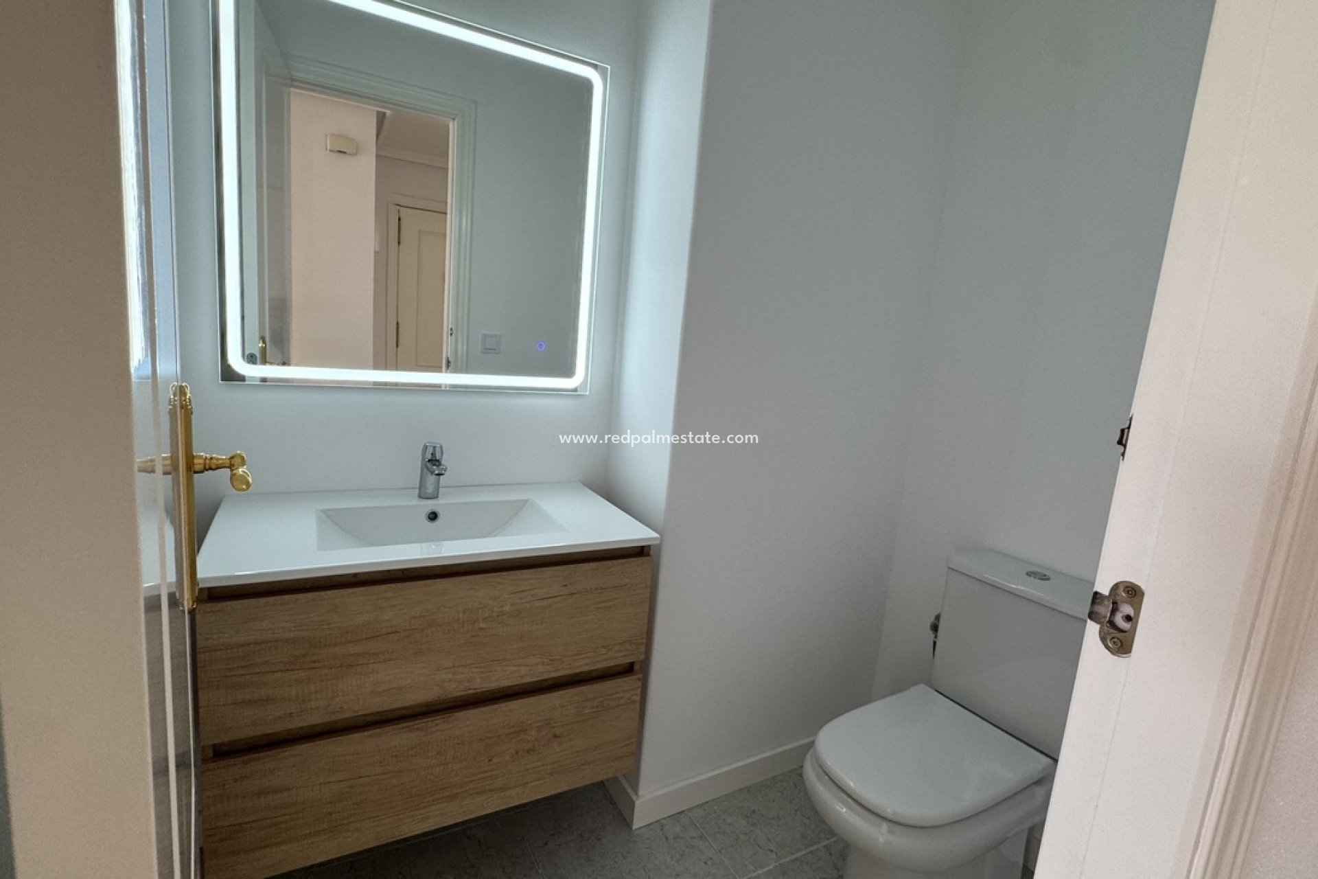 Resale - Apartments -
Orihuela Costa - Costa Blanca