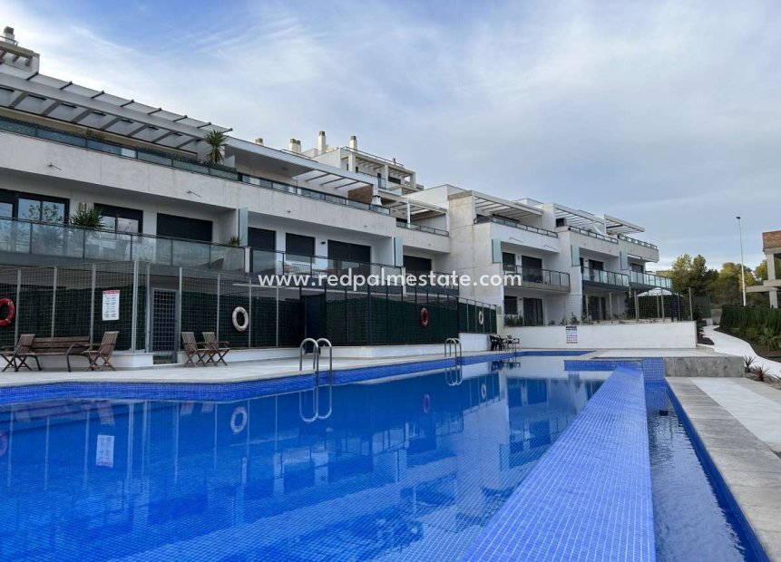 Resale - Apartments -
Orihuela Costa - Dehesa de campoamor