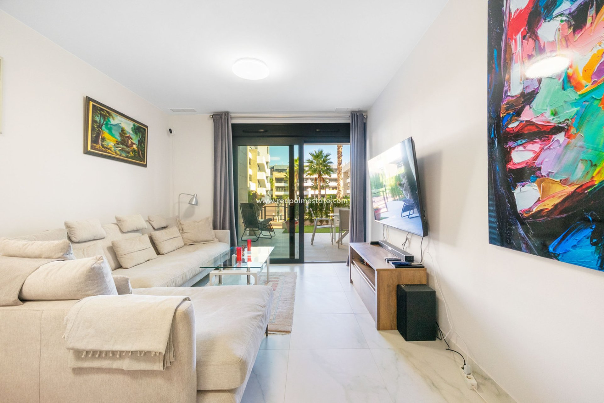 Resale - Apartments -
Orihuela Costa - Flamenca Village
