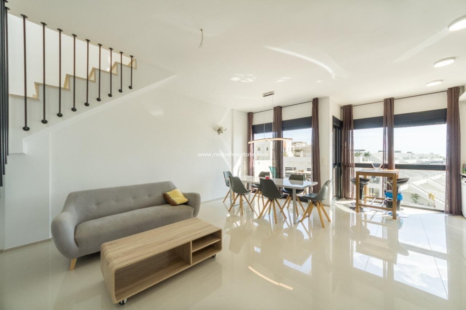 Resale - Apartments -
Orihuela Costa - Inland