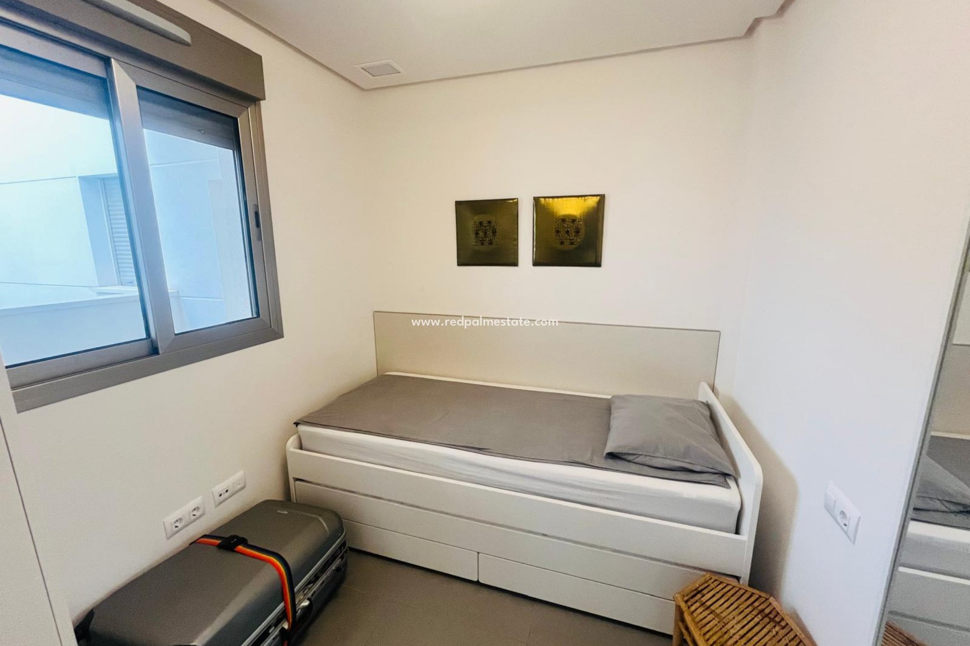 Resale - Apartments -
Orihuela Costa - Inland