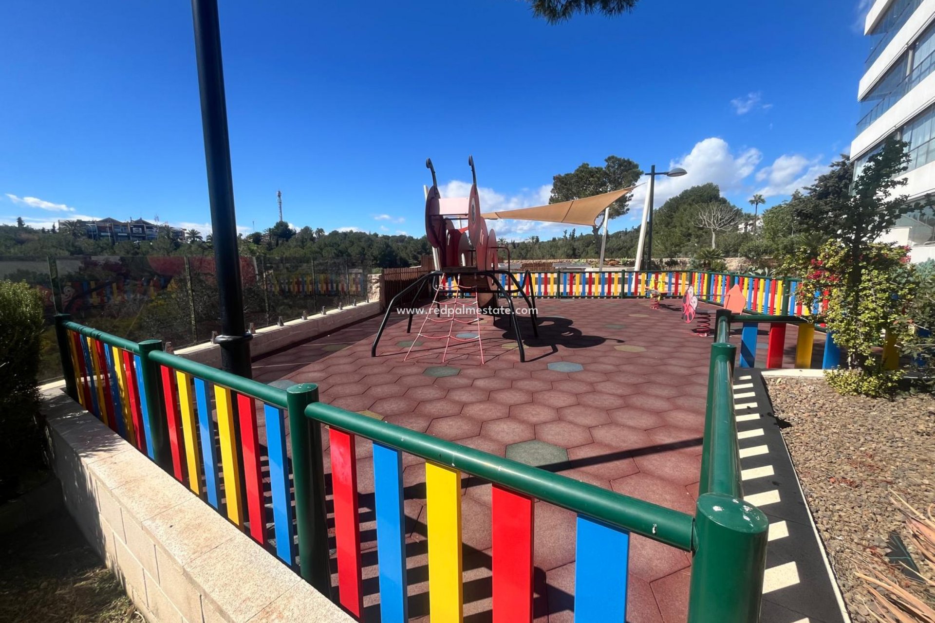 Resale - Apartments -
Orihuela Costa - Inland