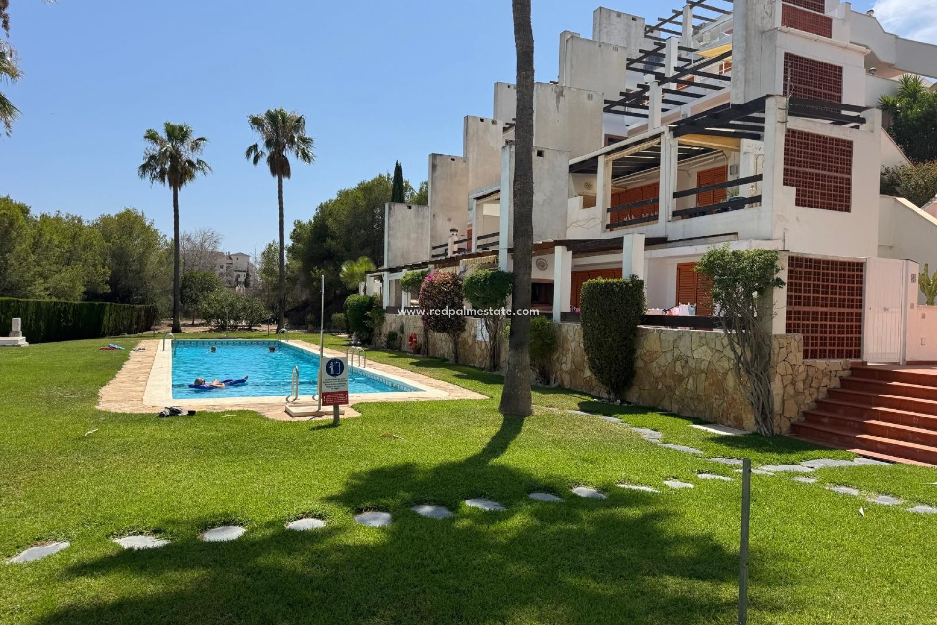 Resale - Apartments -
Orihuela Costa - Inland