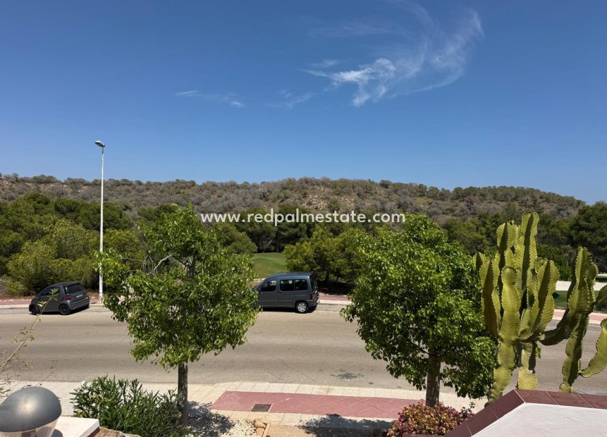 Resale - Apartments -
Orihuela Costa - Inland