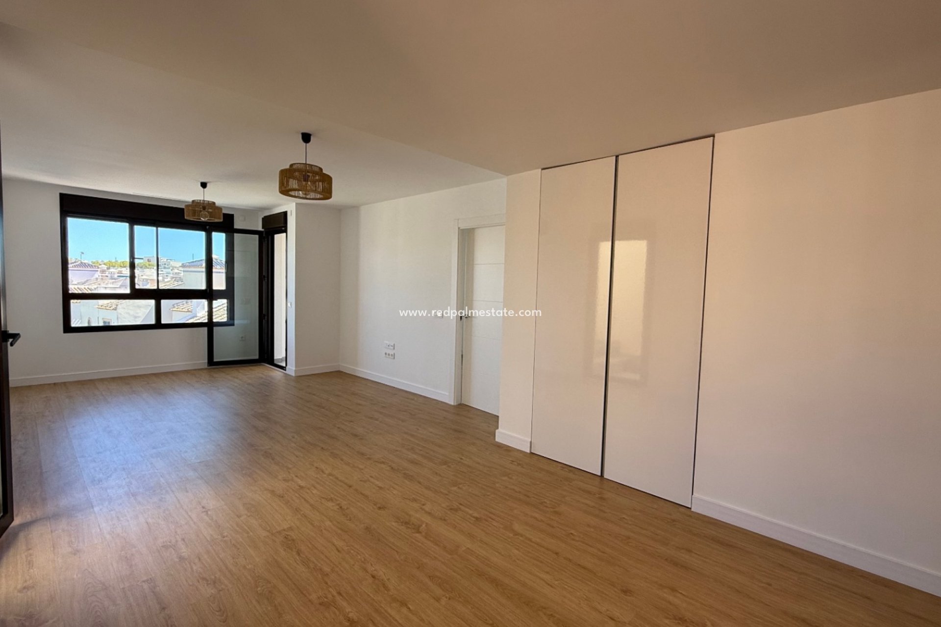 Resale - Apartments -
Orihuela Costa - Inland