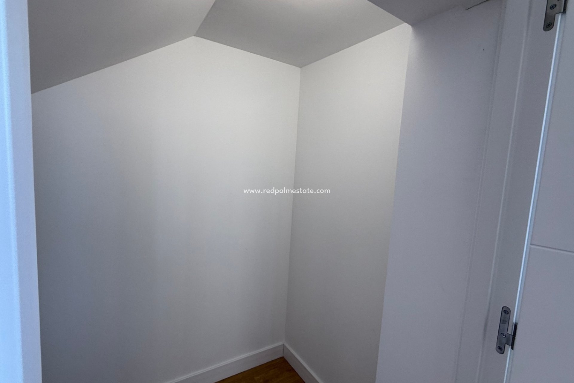 Resale - Apartments -
Orihuela Costa - Inland