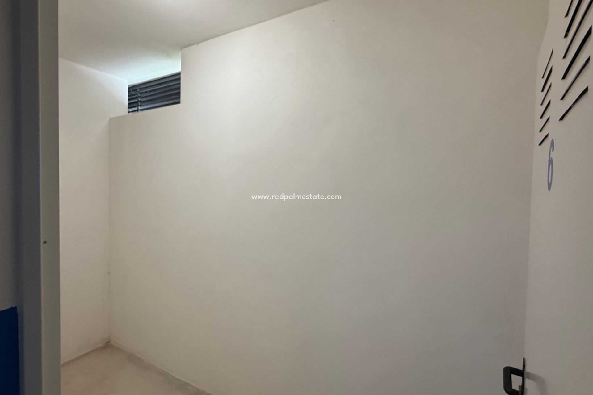 Resale - Apartments -
Orihuela Costa - Inland