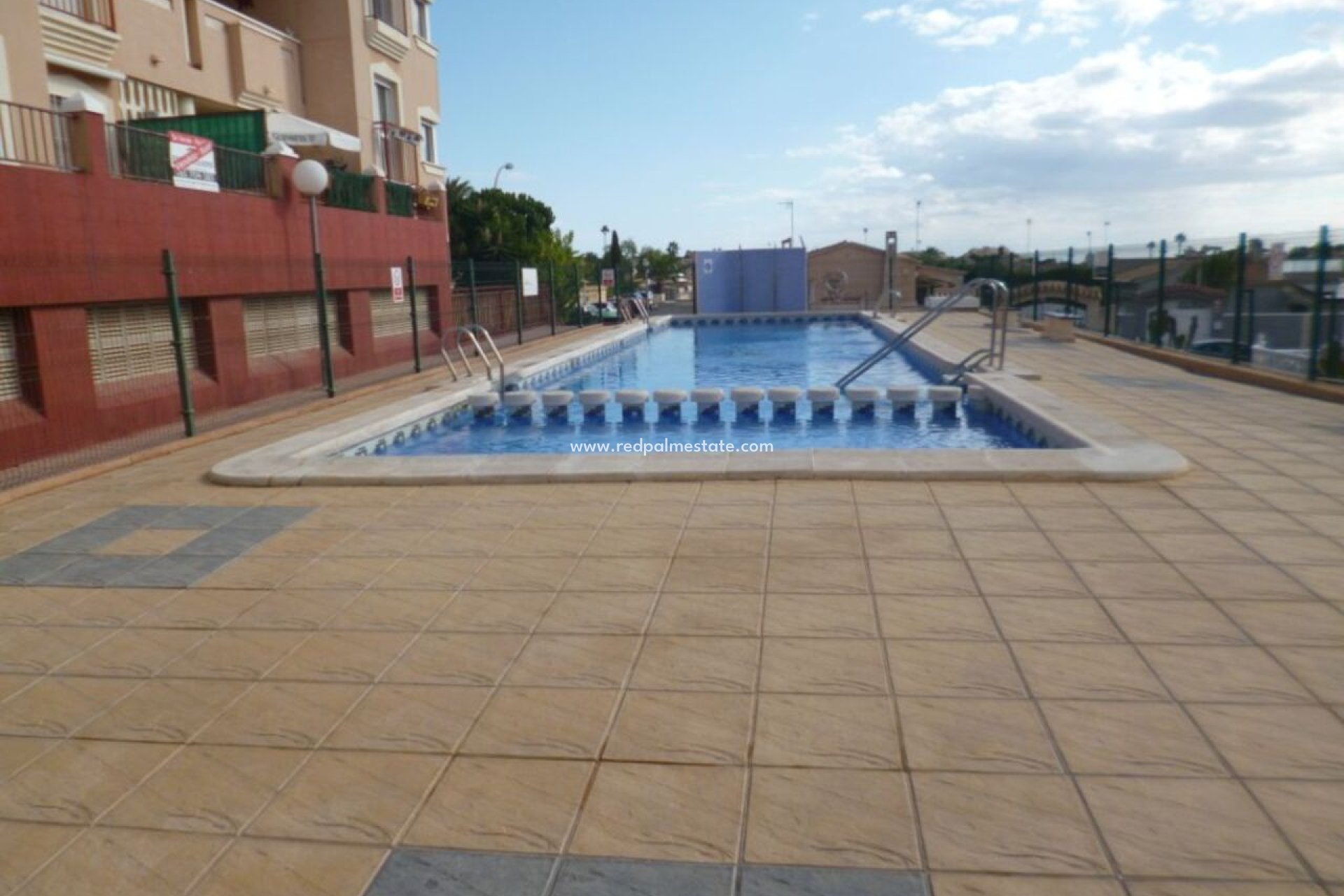 Resale - Apartments -
Orihuela Costa - Inland