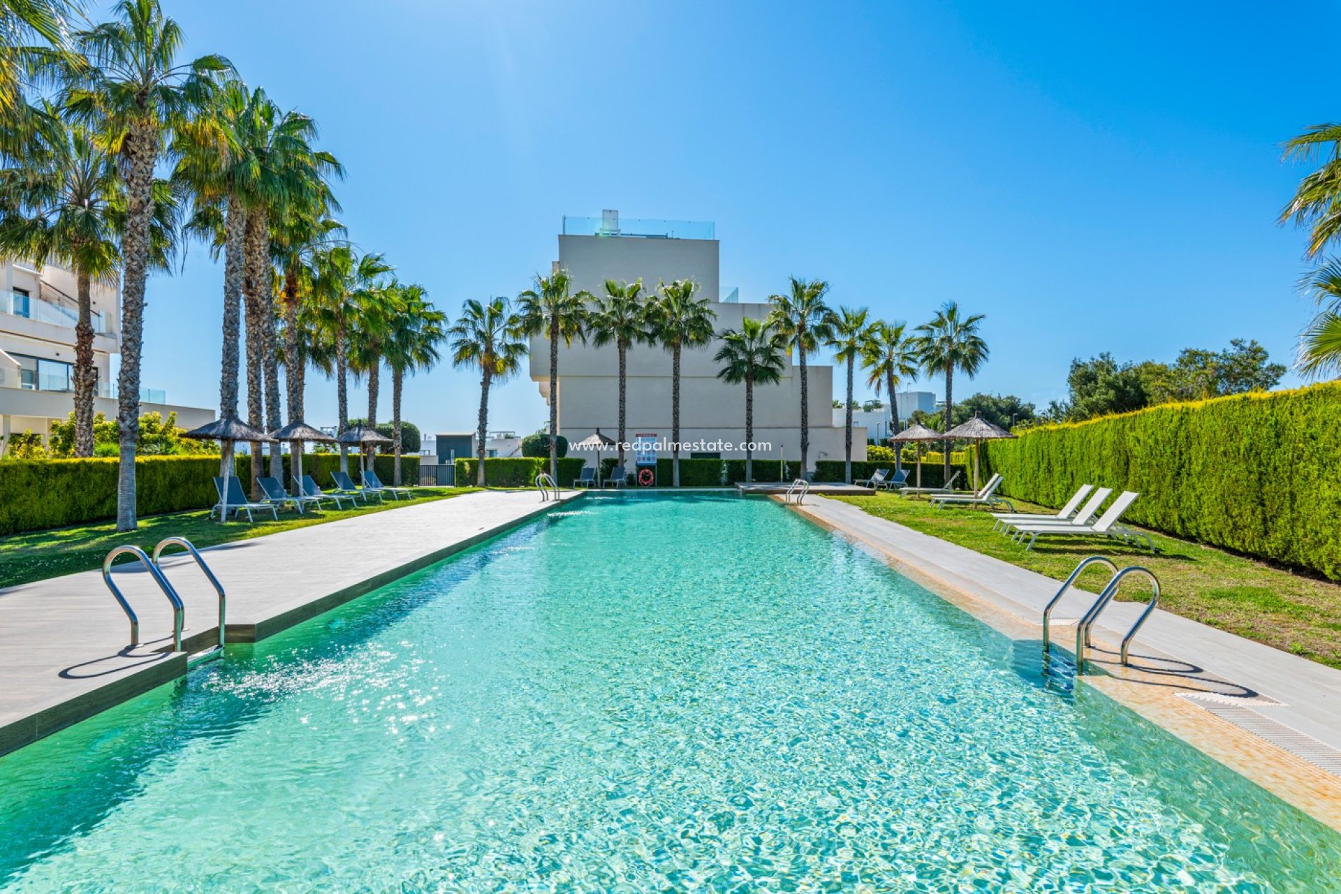 Resale - Apartments -
Orihuela Costa - Inland