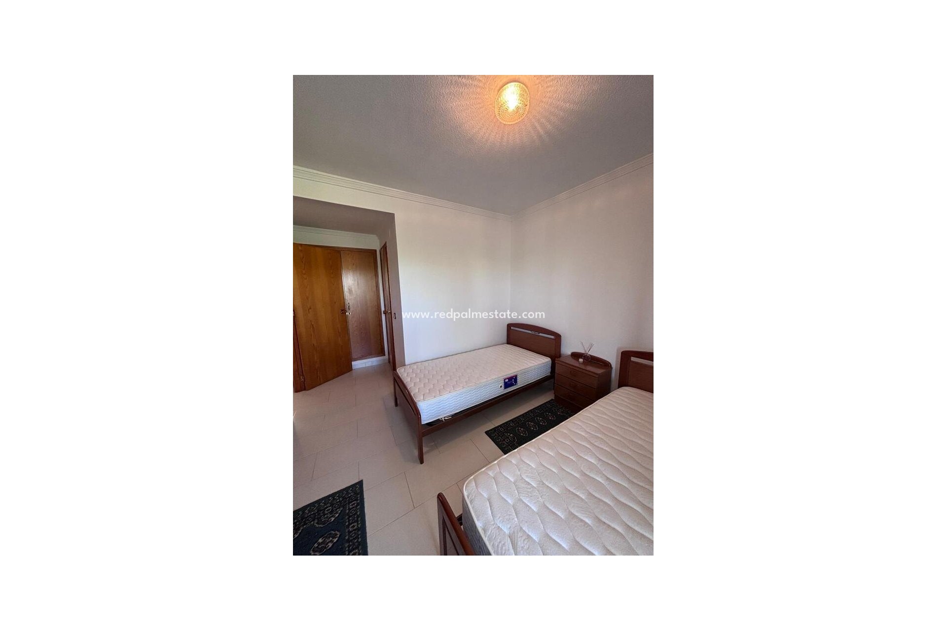 Resale - Apartments -
Orihuela Costa - Inland