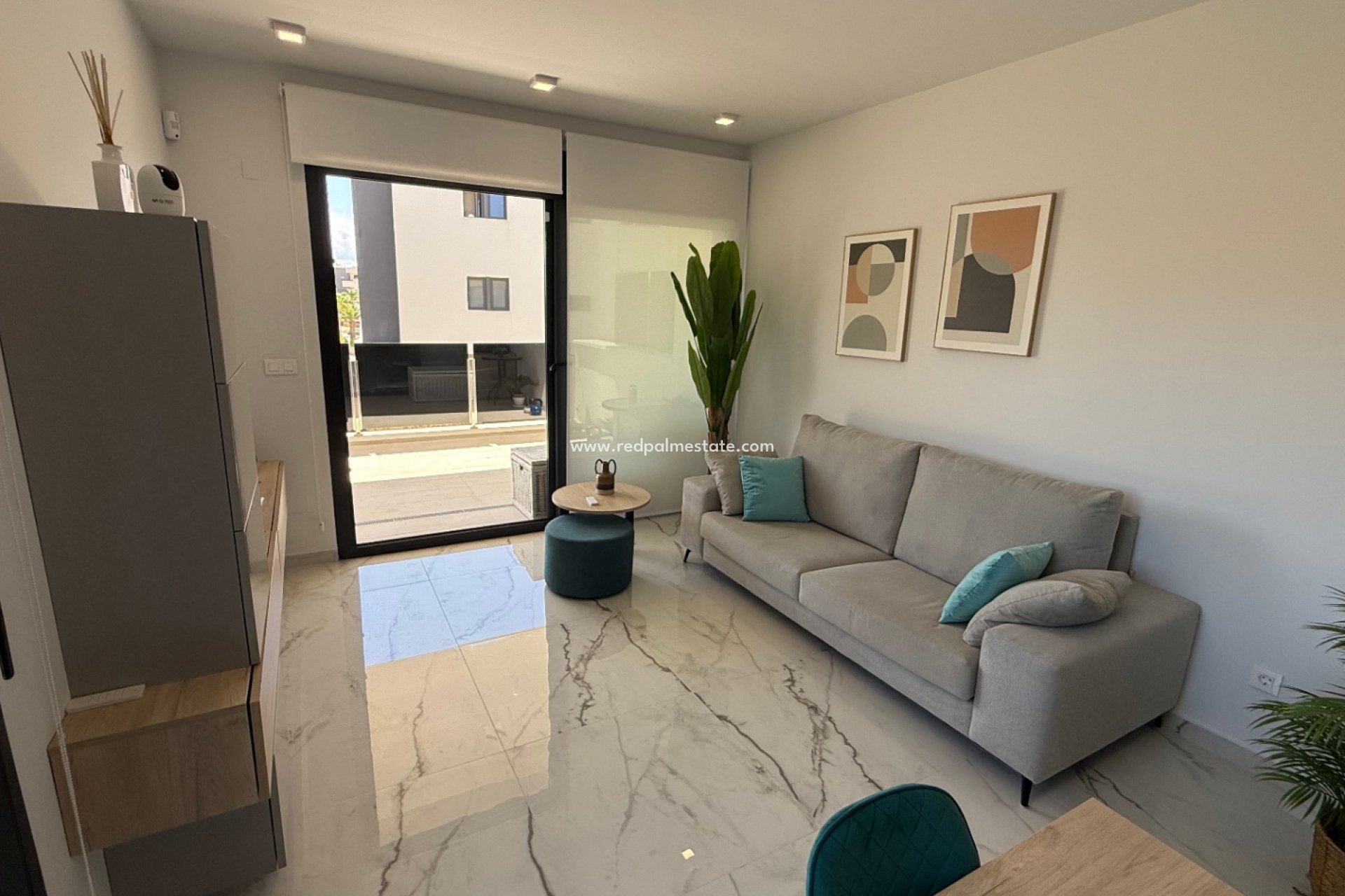 Resale - Apartments -
Orihuela Costa - Inland