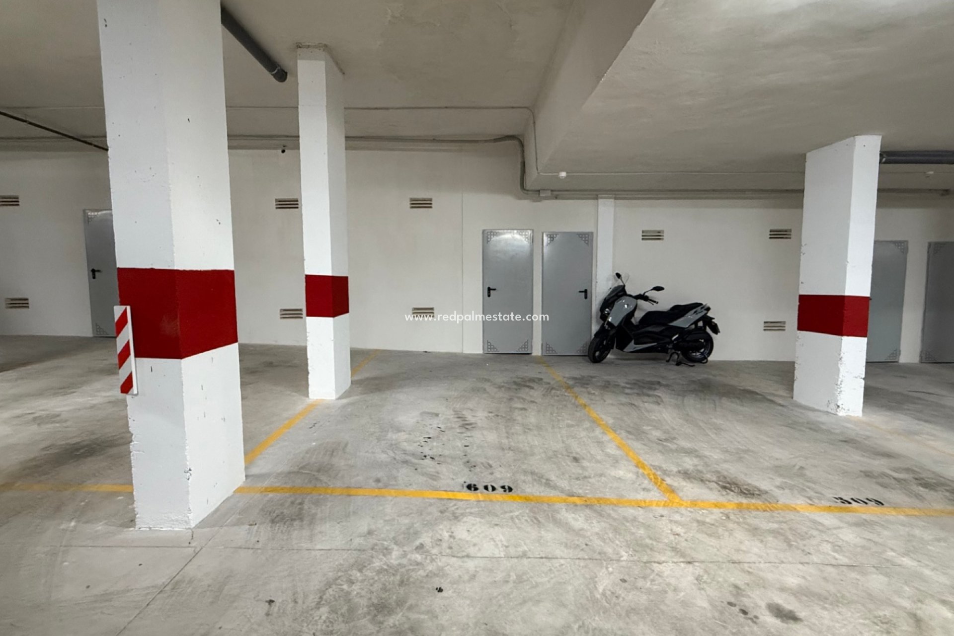 Resale - Apartments -
Orihuela Costa - Inland