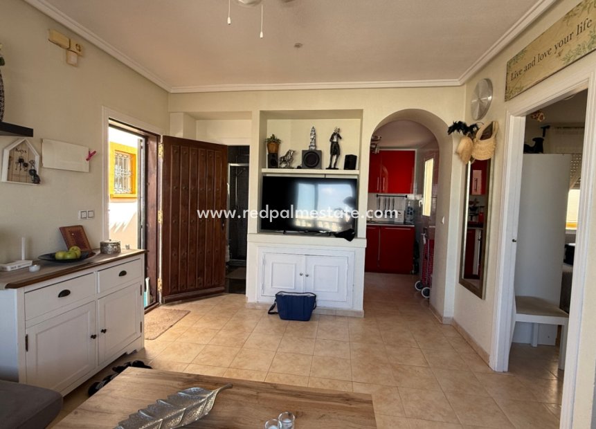 Resale - Apartments -
Orihuela Costa - Inland