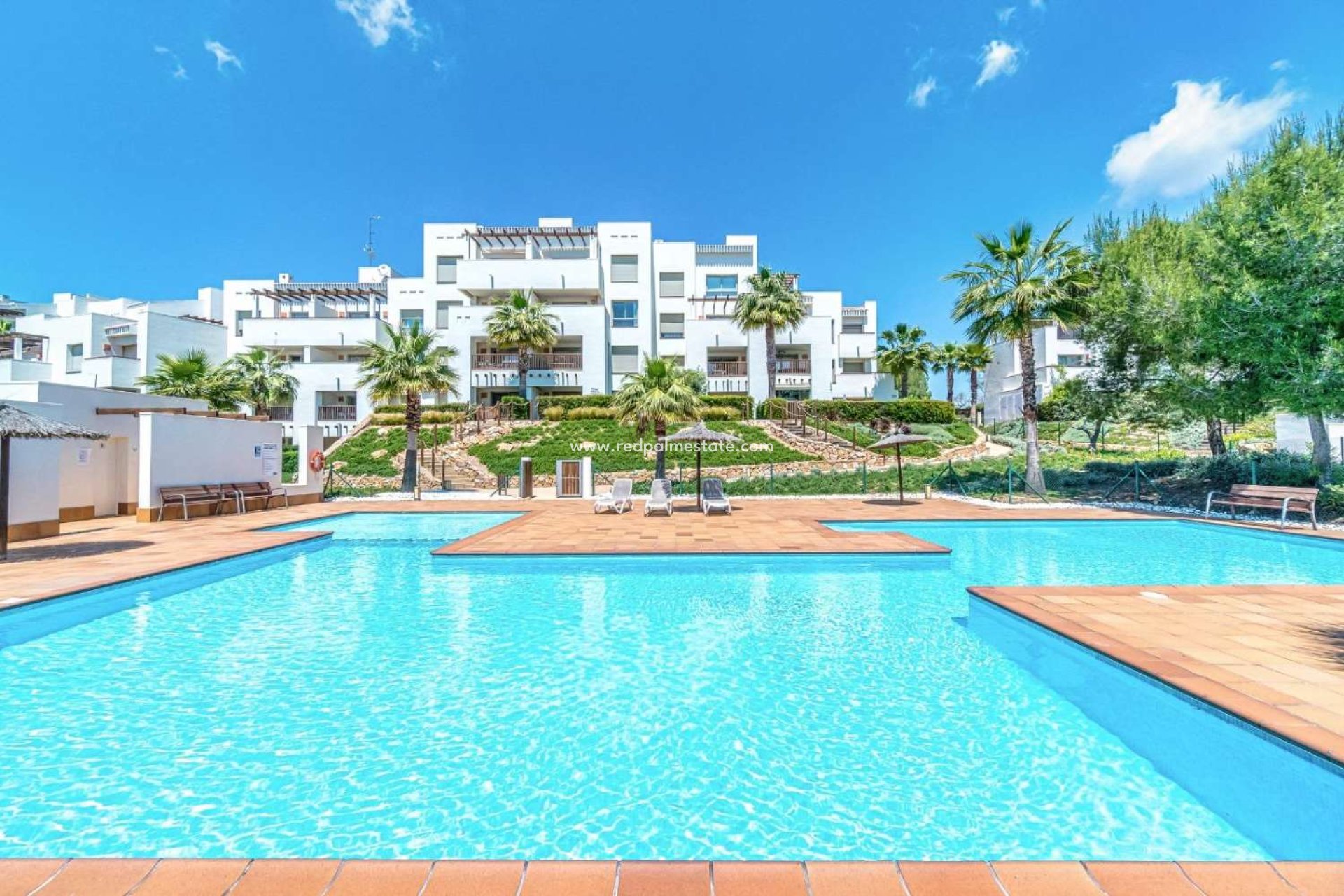 Resale - Apartments -
Orihuela Costa - Inland