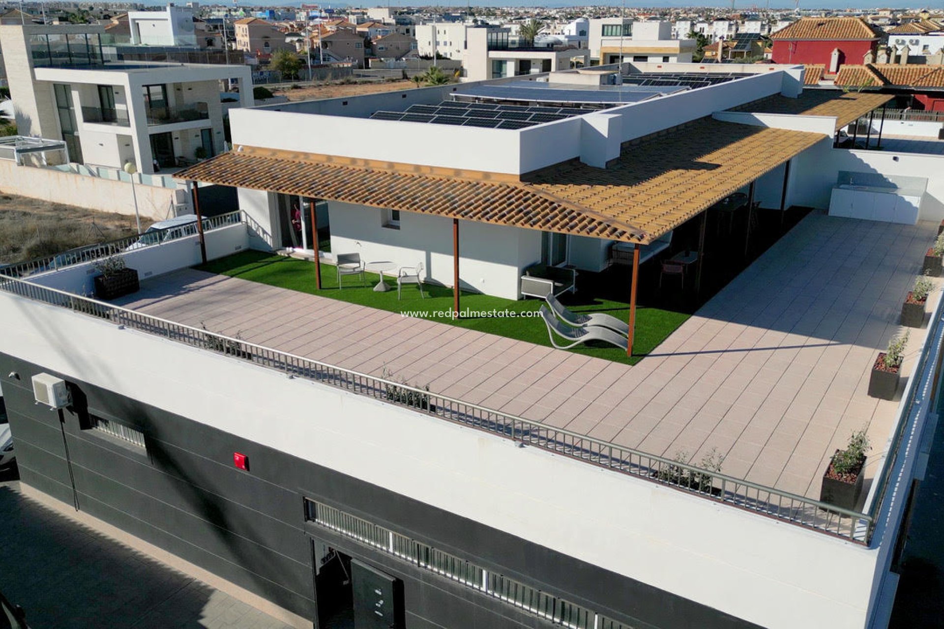 Resale - Apartments -
Orihuela Costa - Inland