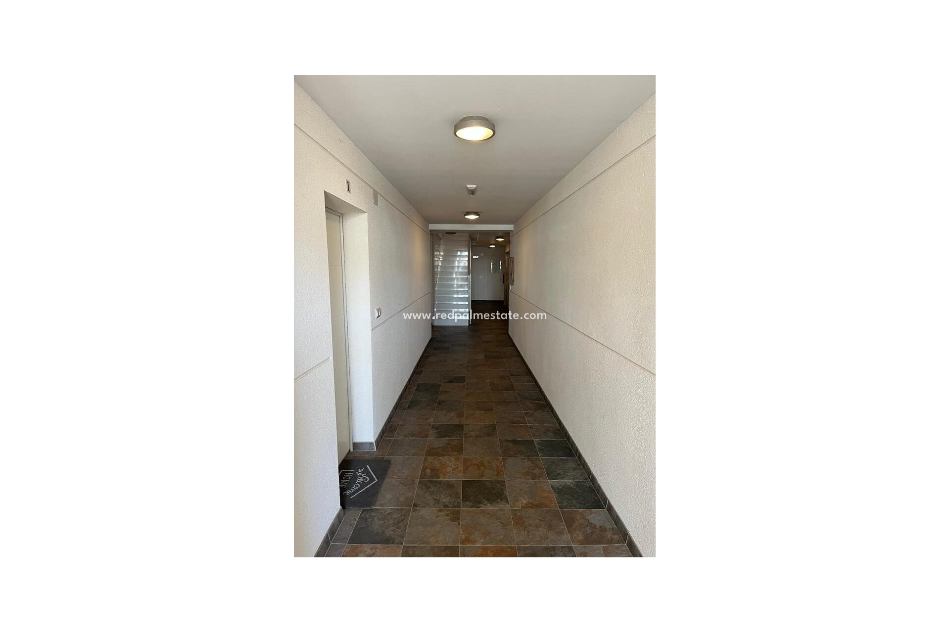 Resale - Apartments -
Orihuela Costa - Inland