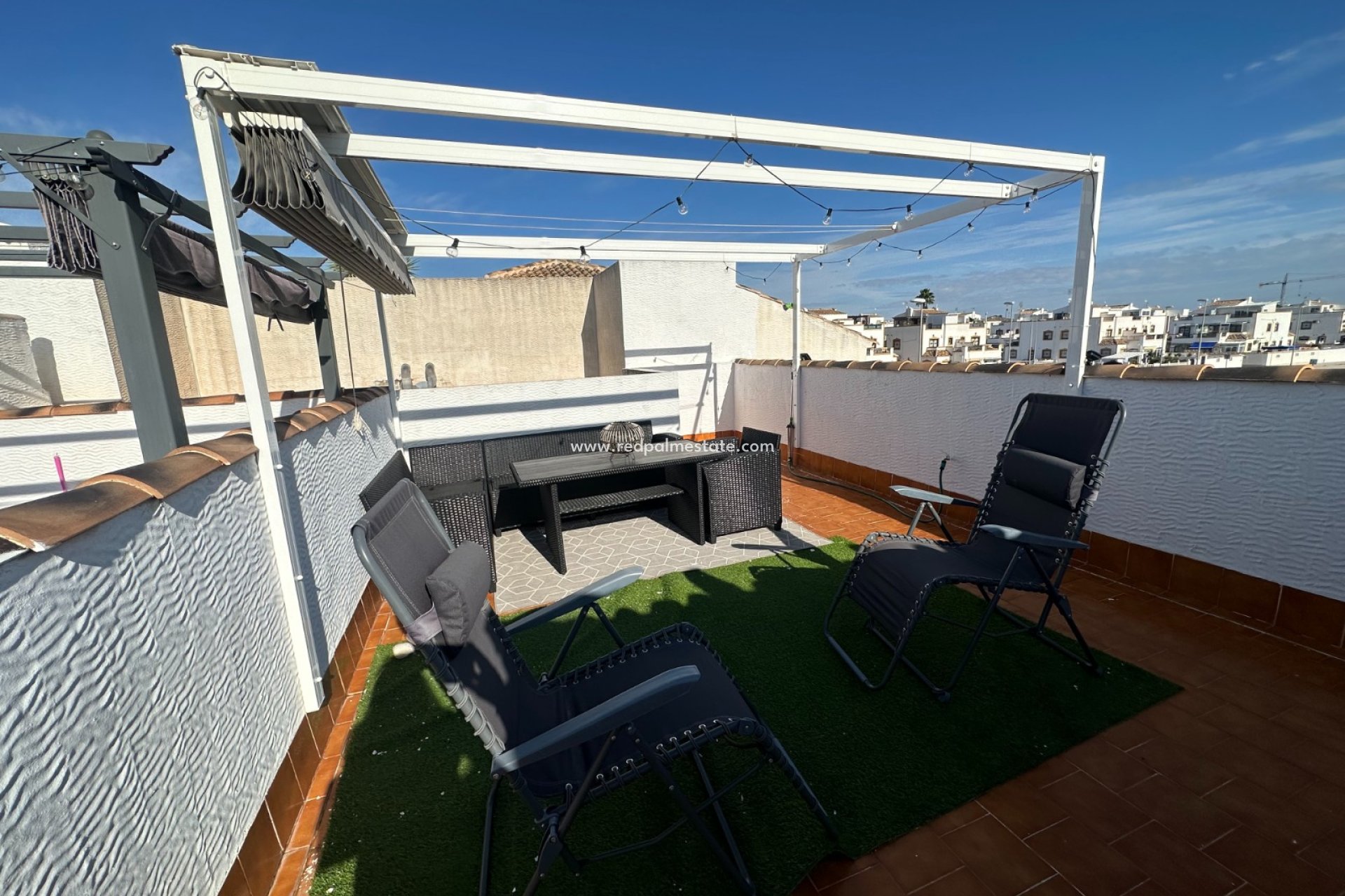 Resale - Apartments -
Orihuela Costa - Inland