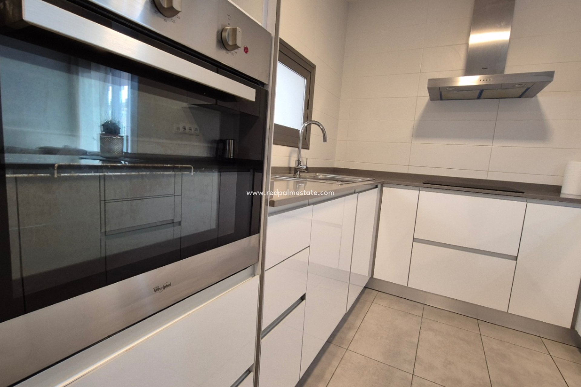 Resale - Apartments -
Orihuela Costa - Inland