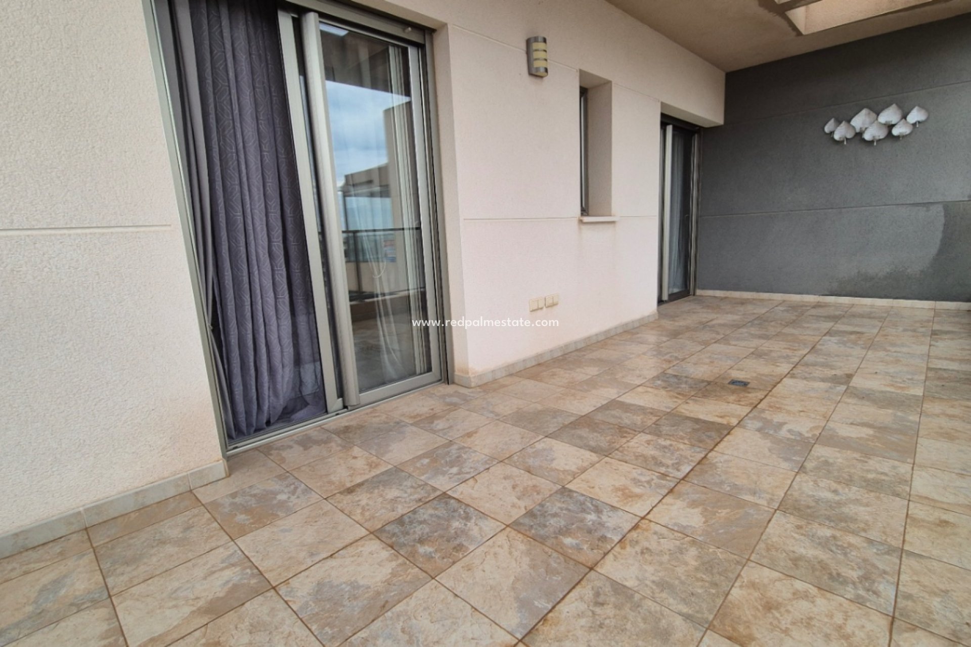 Resale - Apartments -
Orihuela Costa - Inland