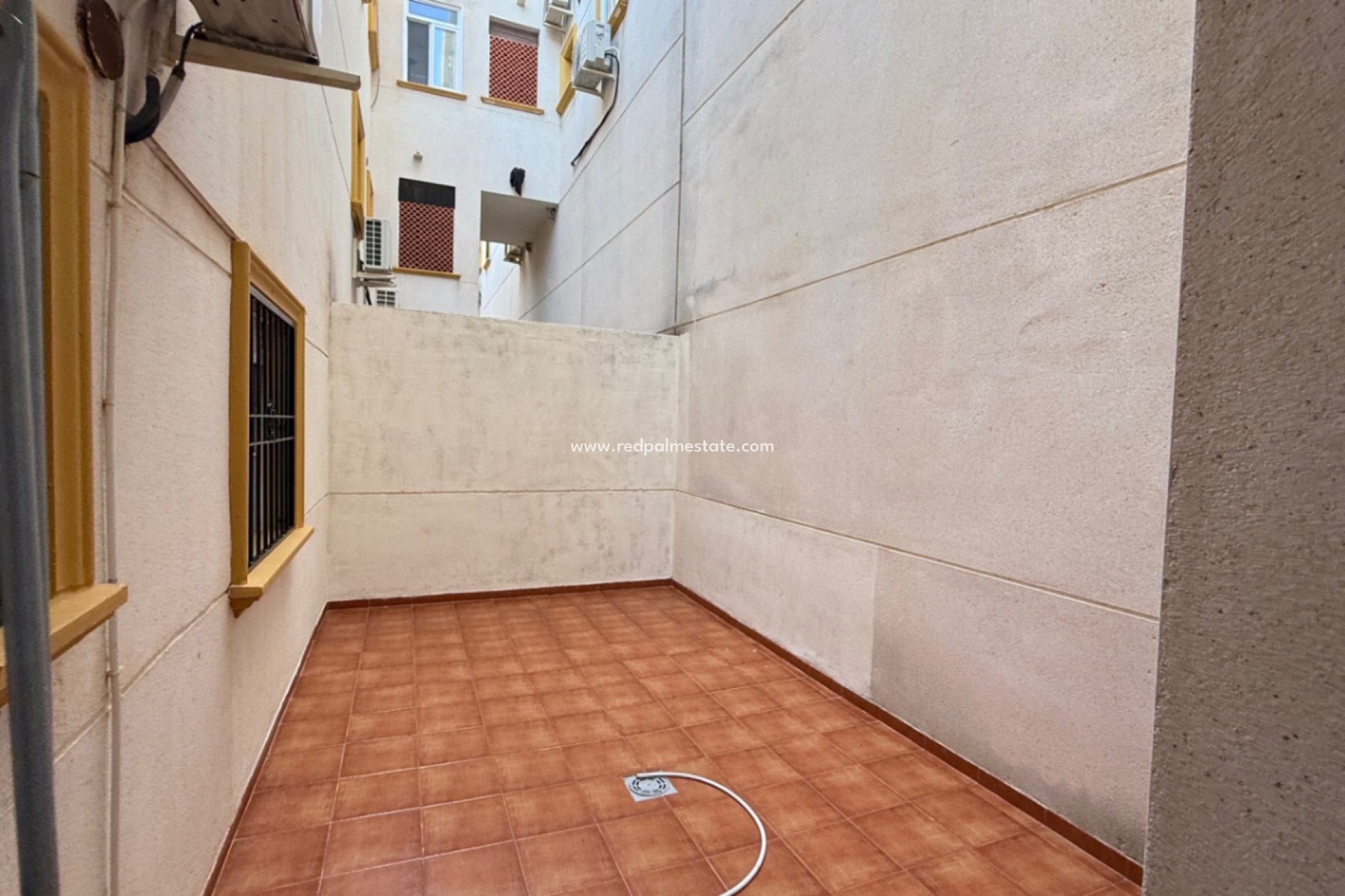 Resale - Apartments -
Orihuela Costa - Inland