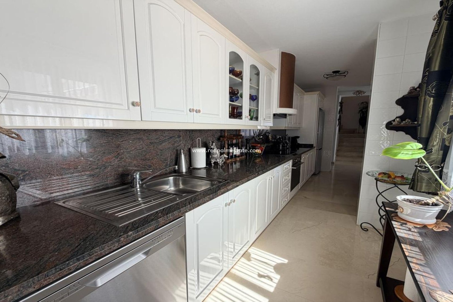 Resale - Apartments -
Orihuela Costa - Inland