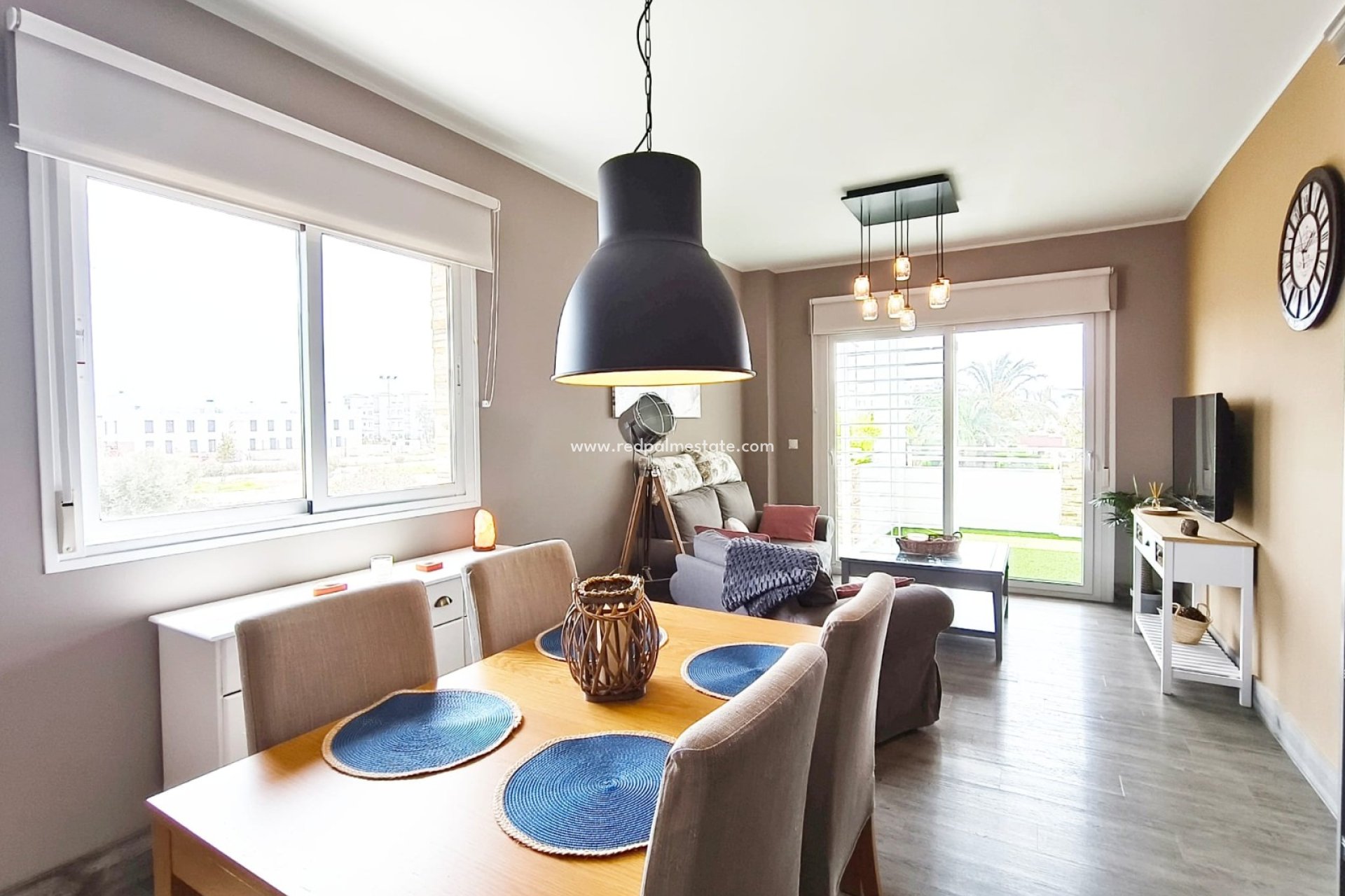 Resale - Apartments -
Orihuela Costa - La Ciñuelica