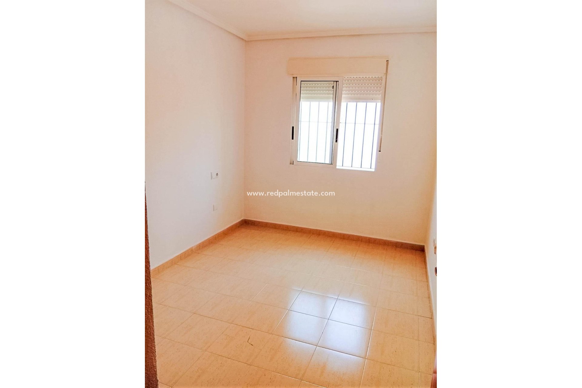 Resale - Apartments -
Orihuela Costa - La Florida