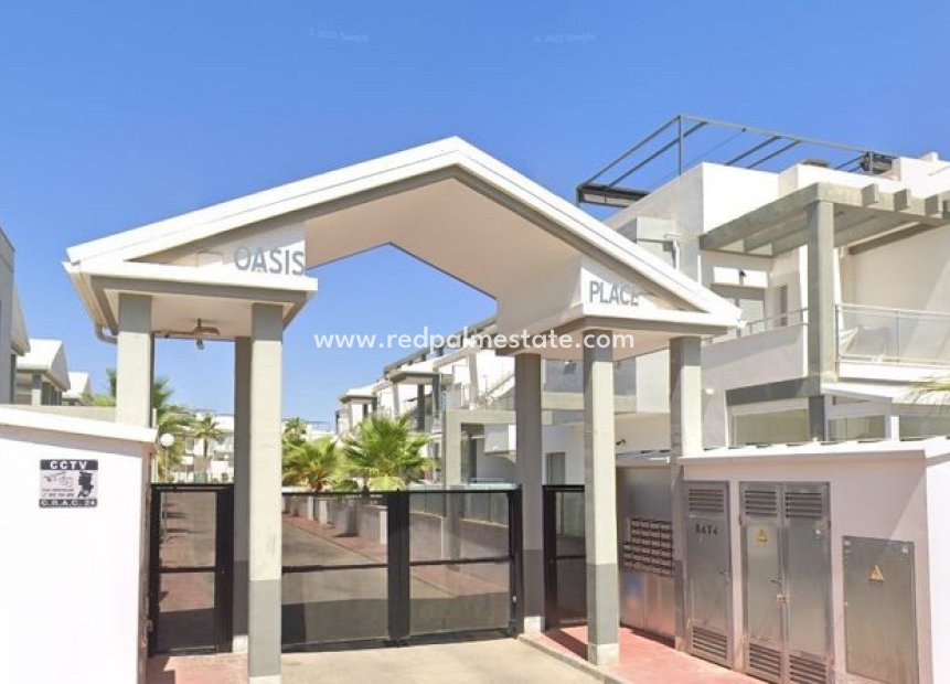 Resale - Apartments -
Orihuela Costa - La Florida