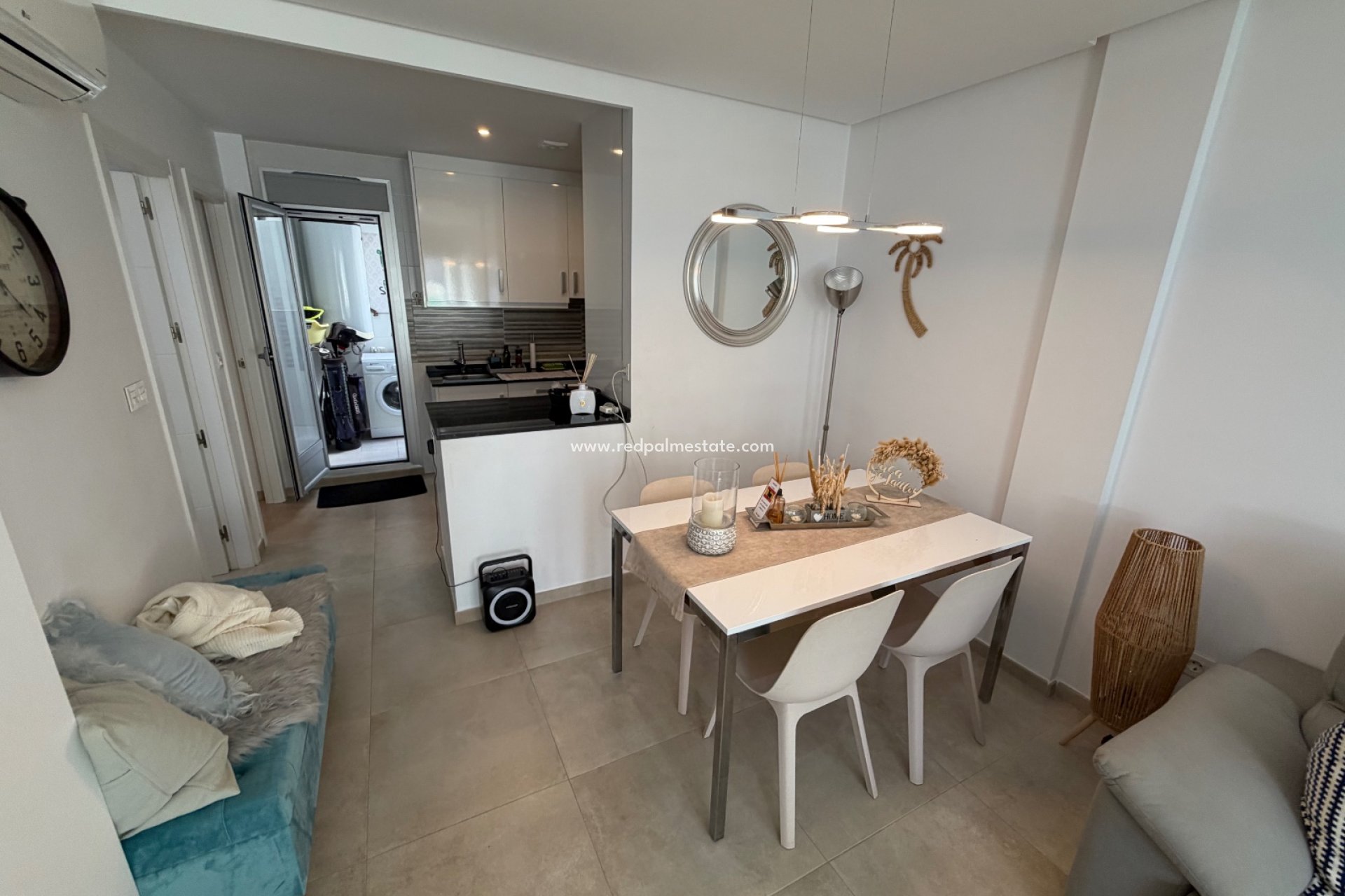 Resale - Apartments -
Orihuela Costa - La Florida