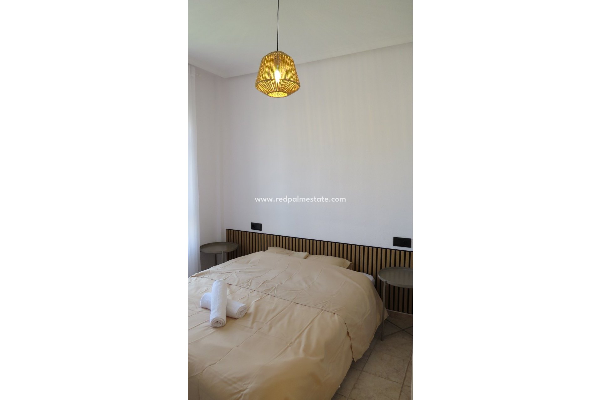 Resale - Apartments -
Orihuela Costa - La Zenia