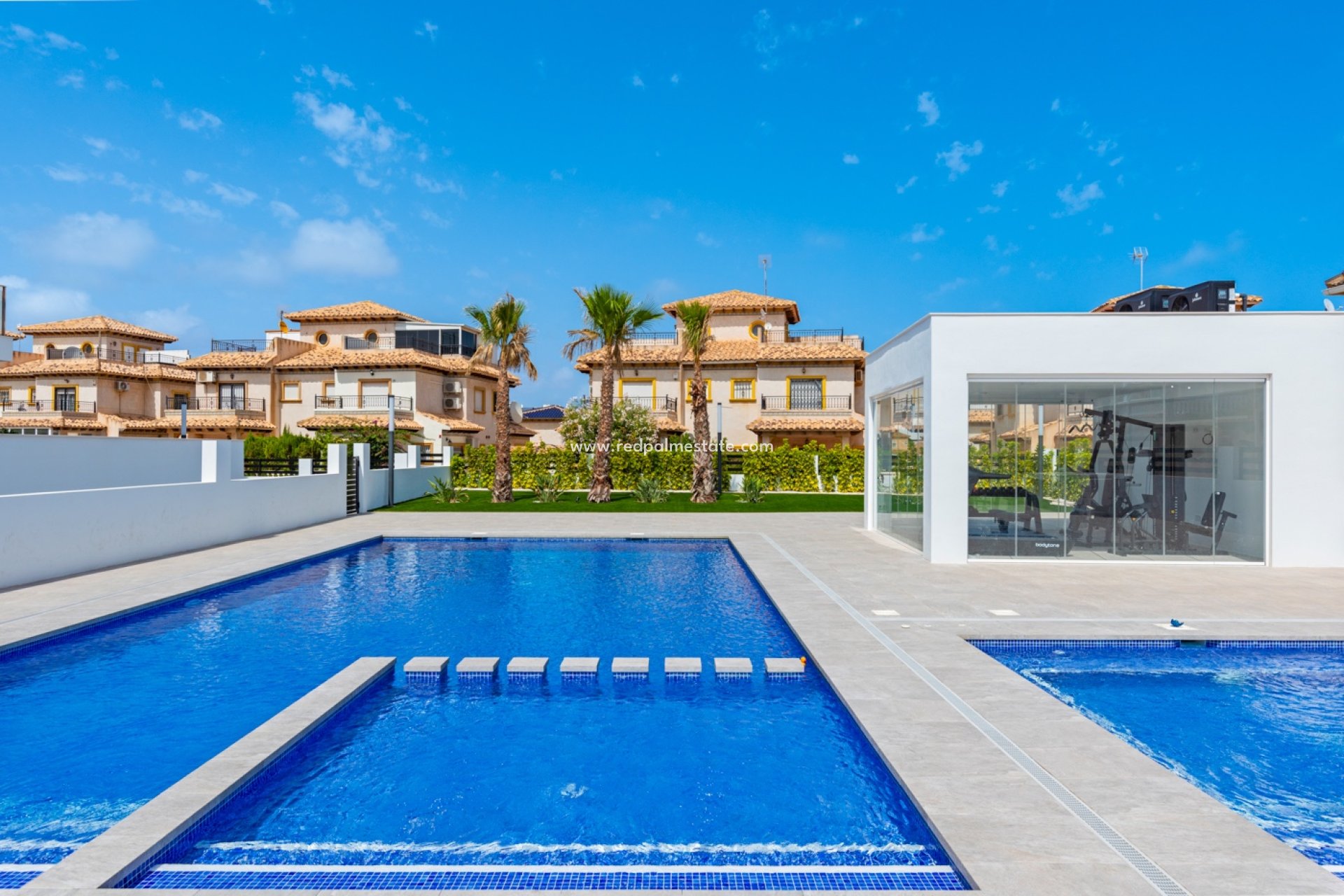Resale - Apartments -
Orihuela Costa - La Zenia