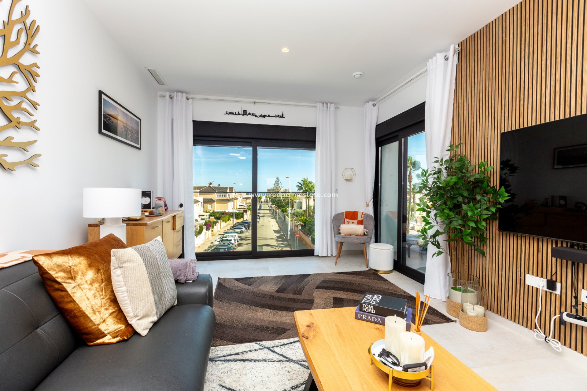 Resale - Apartments -
Orihuela Costa - La Zenia