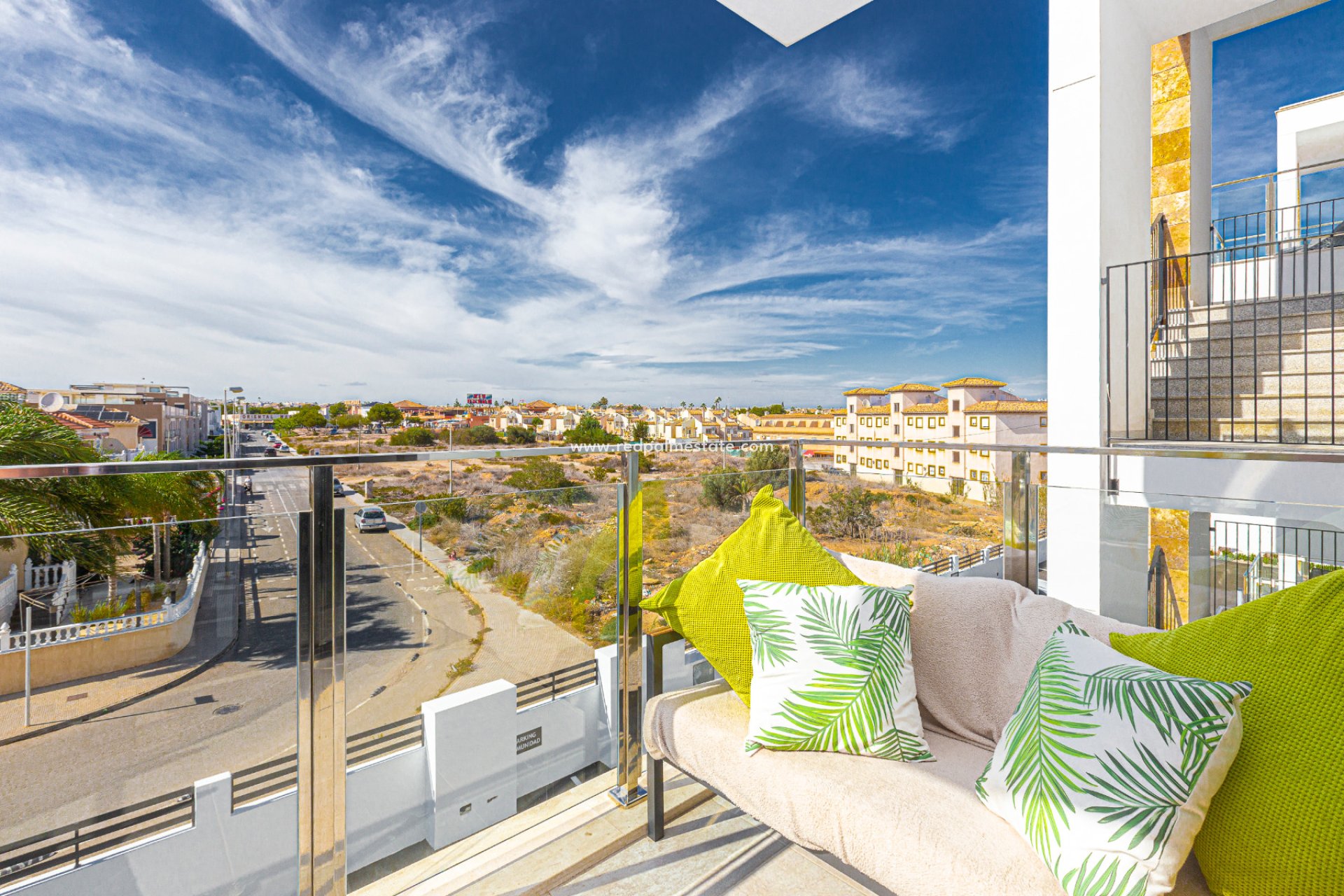 Resale - Apartments -
Orihuela Costa - La Zenia