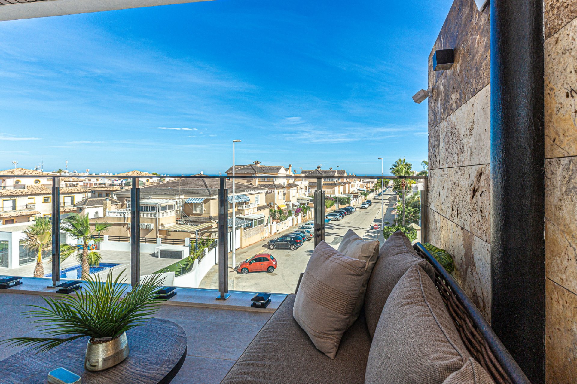 Resale - Apartments -
Orihuela Costa - La Zenia