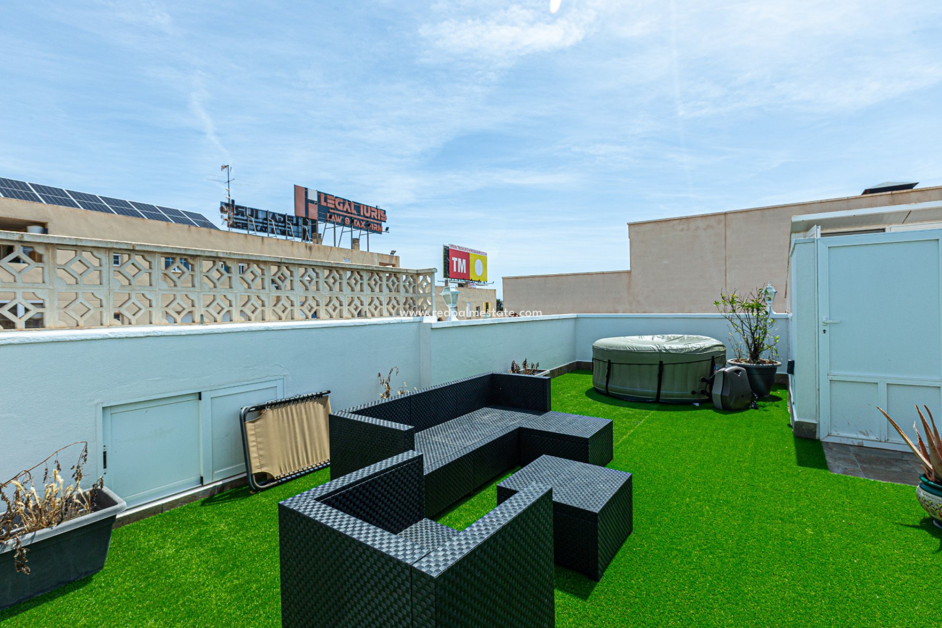 Resale - Apartments -
Orihuela Costa - La Zenia