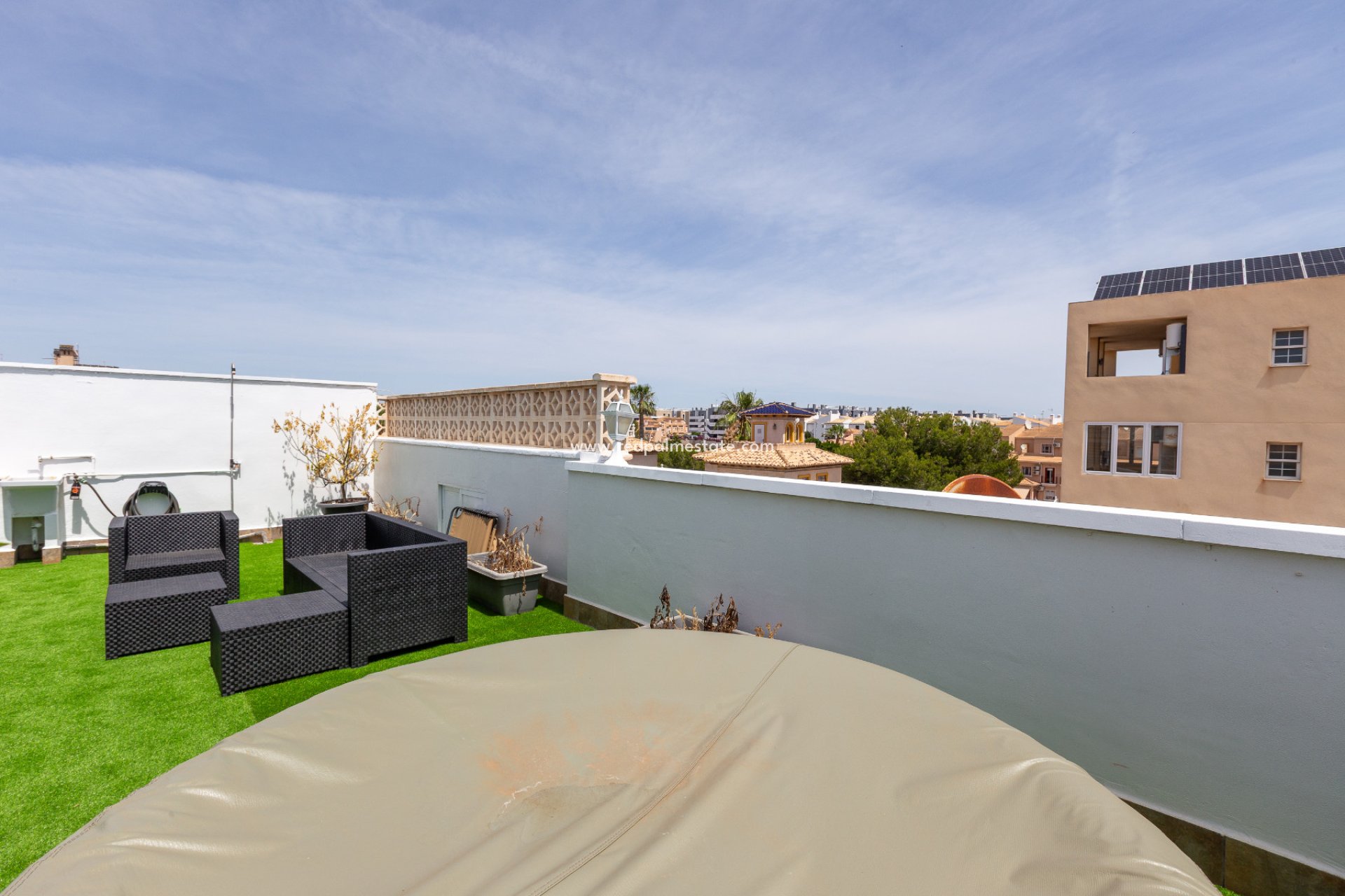 Resale - Apartments -
Orihuela Costa - La Zenia