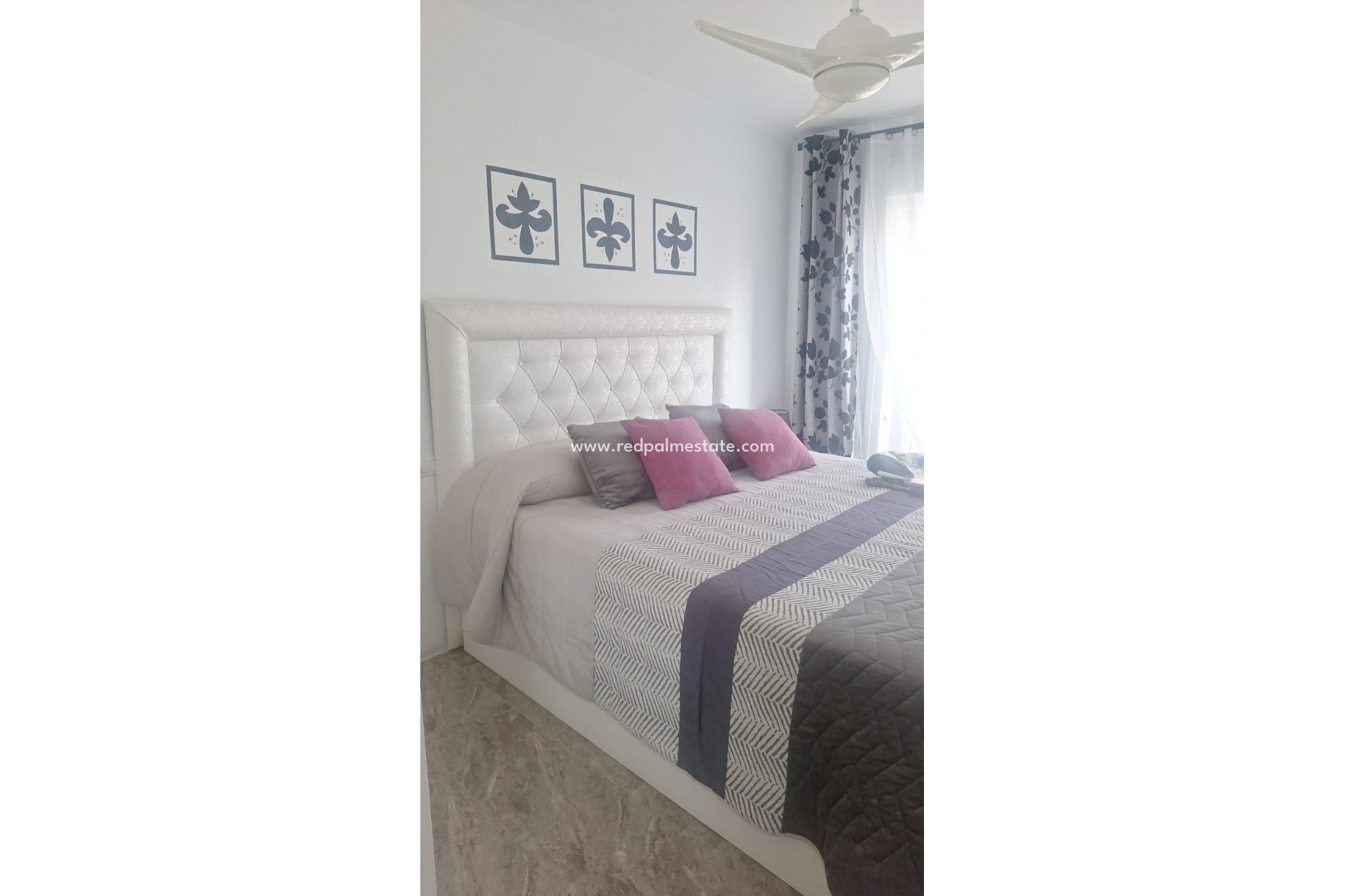 Resale - Apartments -
Orihuela Costa - La Zenia