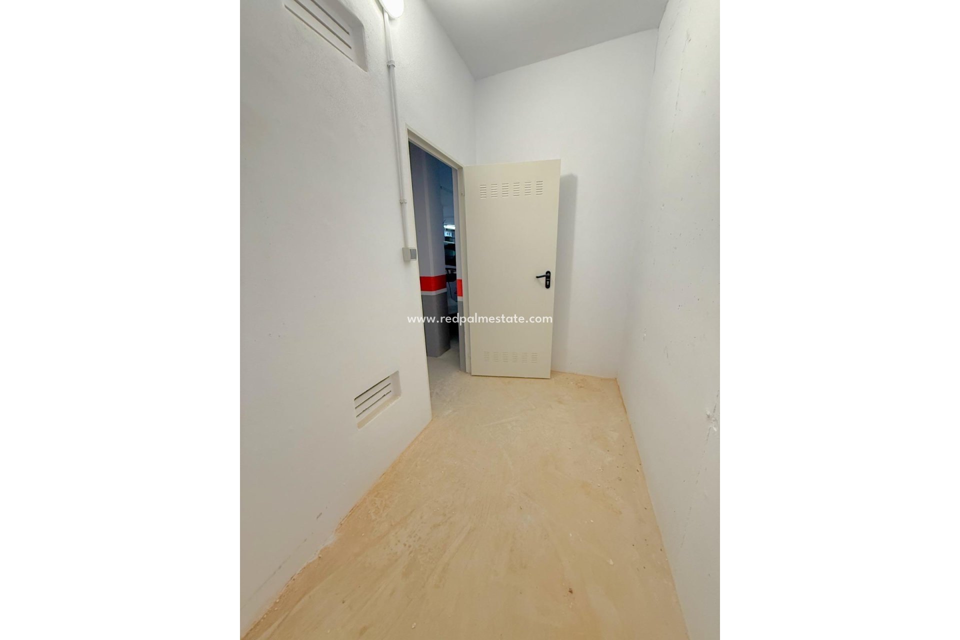 Resale - Apartments -
Orihuela Costa - La Zenia