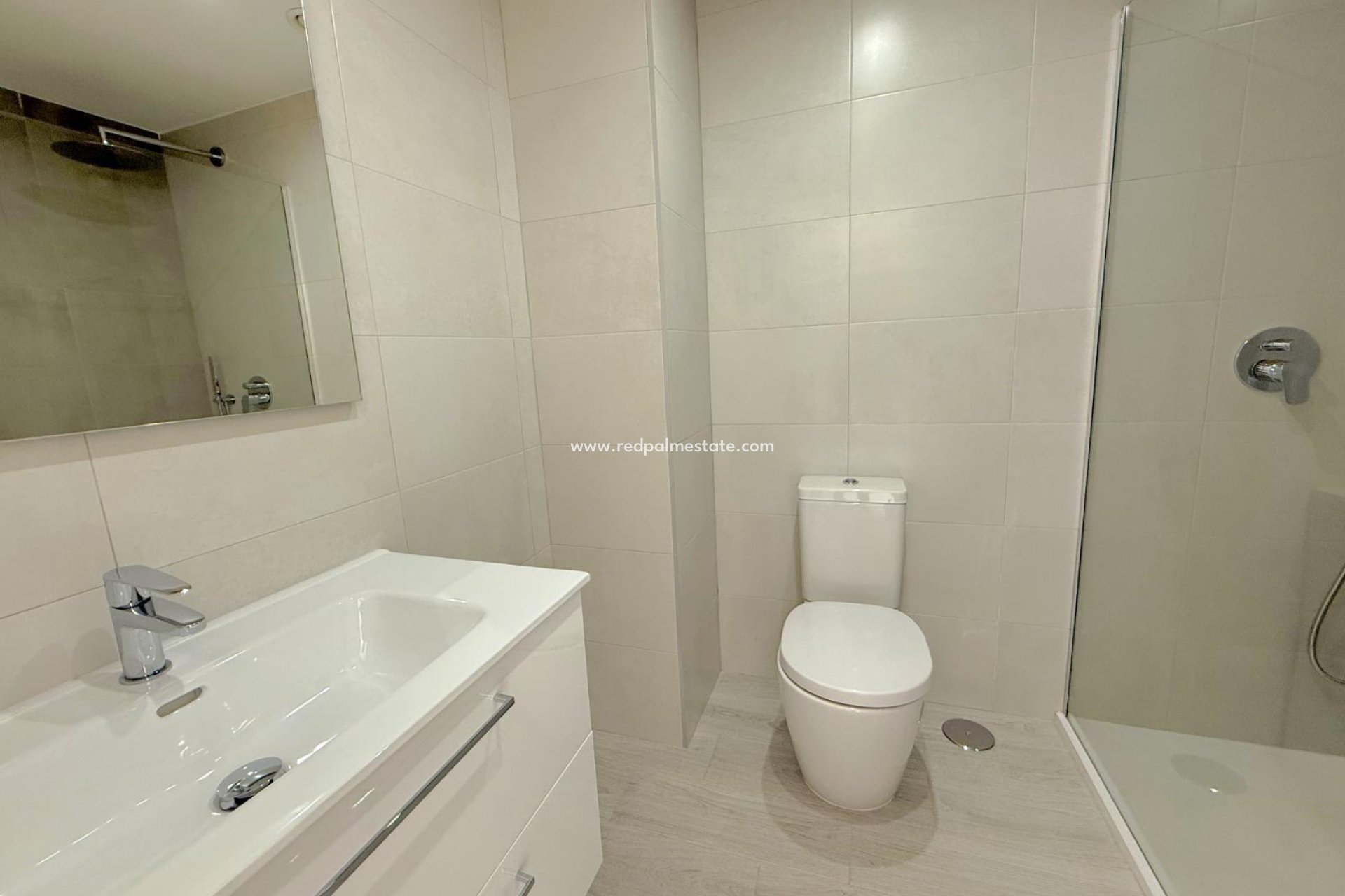 Resale - Apartments -
Orihuela Costa - La Zenia