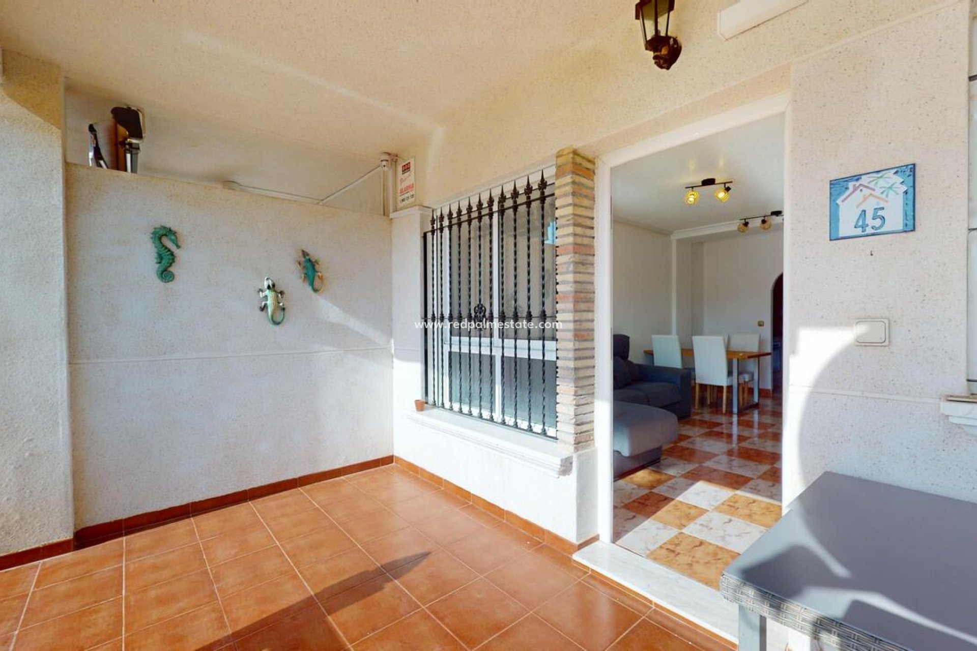 Resale - Apartments -
Orihuela Costa - La Zenia