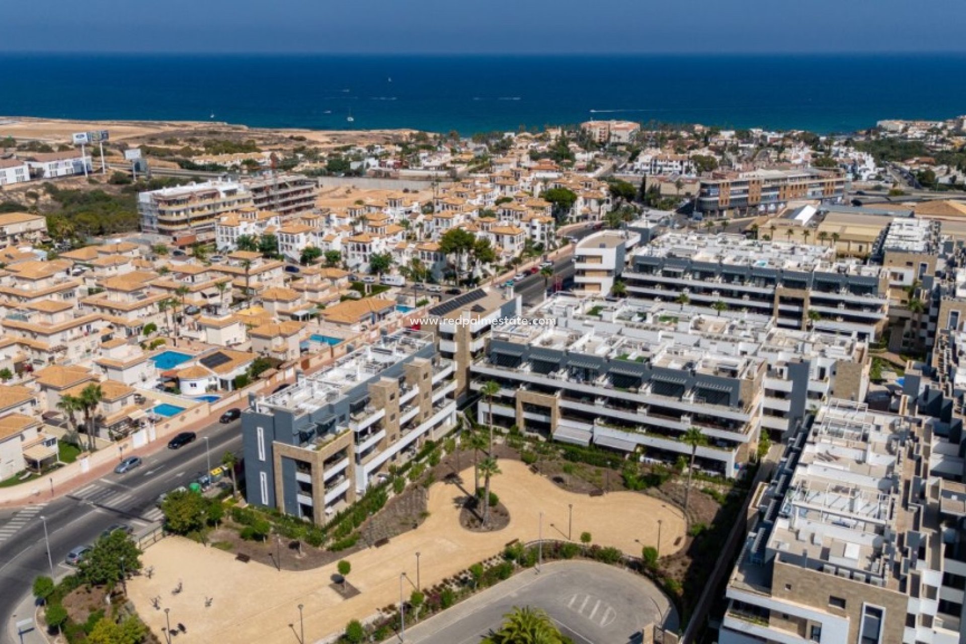 Resale - Apartments -
Orihuela Costa - La Zenia