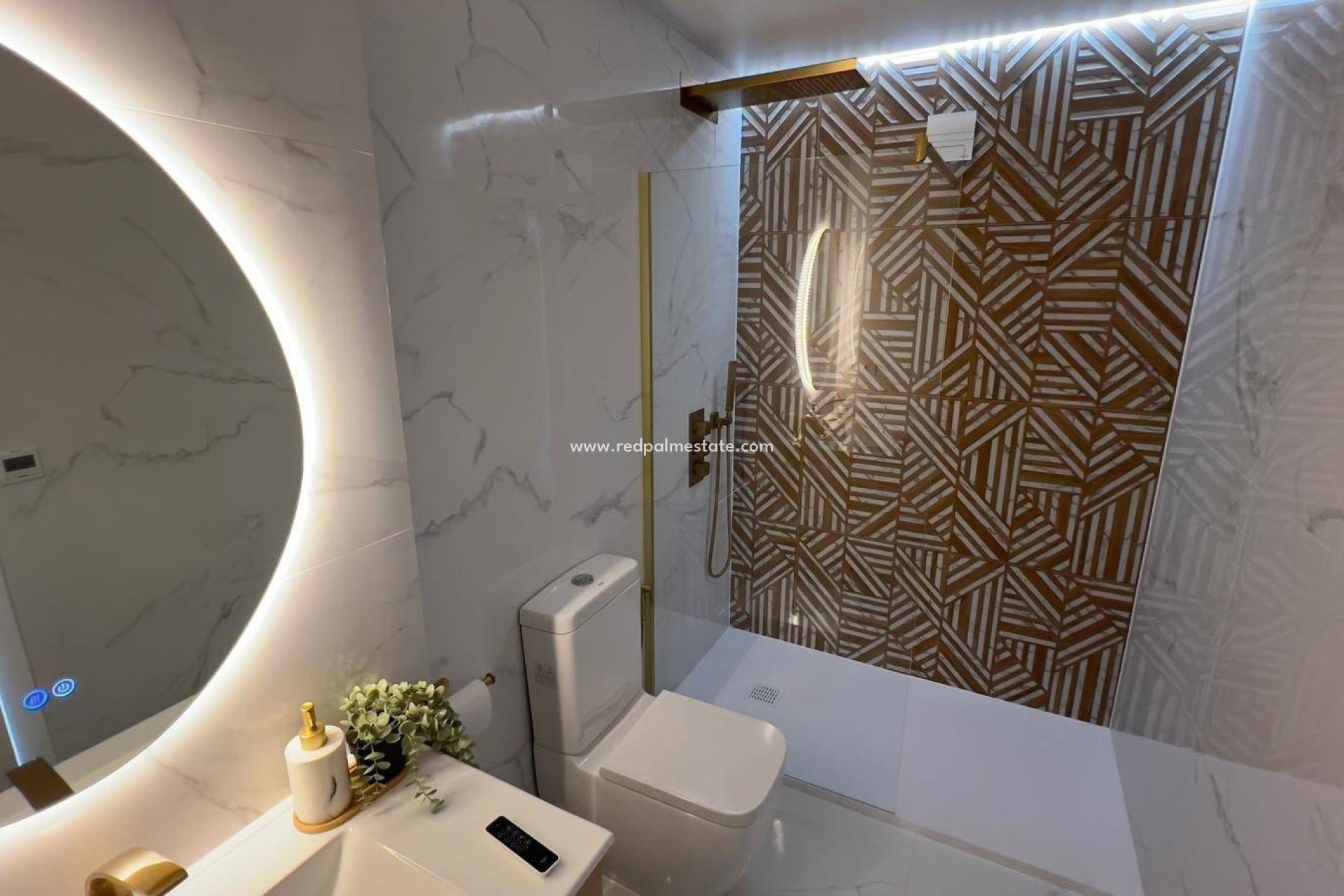 Resale - Apartments -
Orihuela Costa - La Zenia